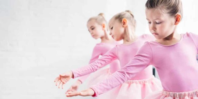 young dancers of new dance moms