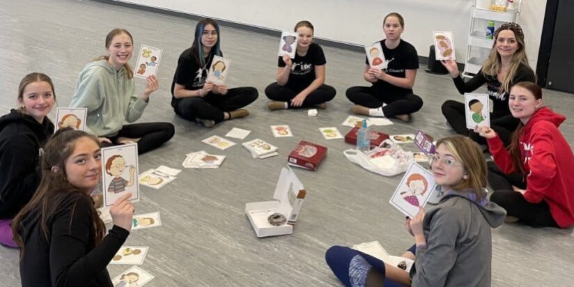 Darby’s Dancers Sign Language Class